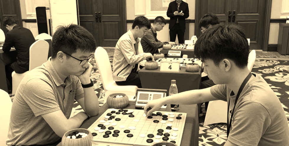 GCL 2026: Nepomniachtchi làm Carlsen lo lắng, vượt qua Sindarov trên đồng hồ